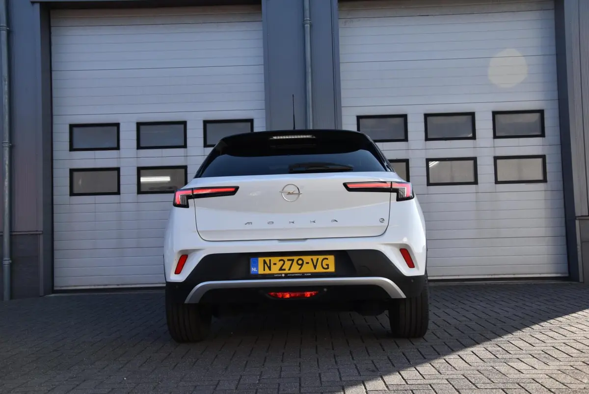 Mokka-e Business Elegance 50-kWh 11kw bl.