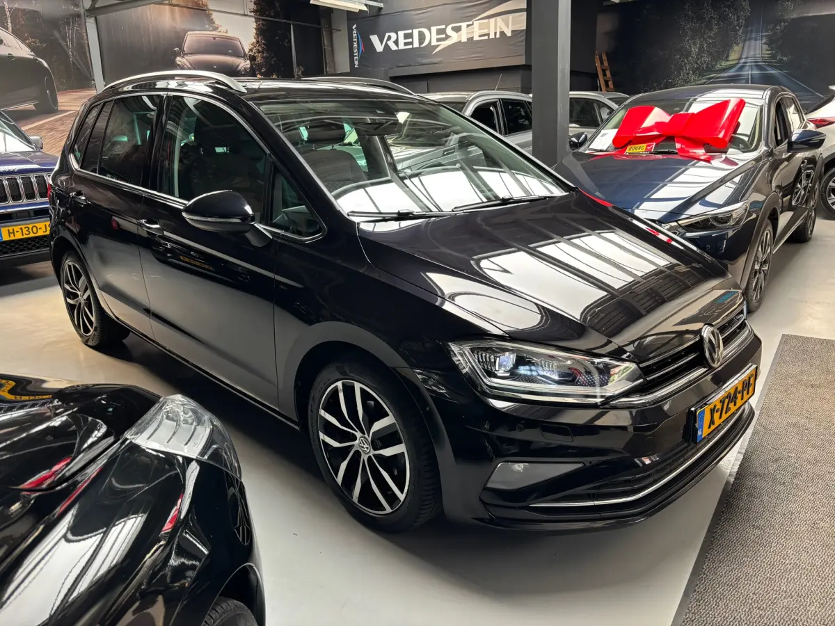 Golf Sportsvan 1.0 TSI Highline Edition Camera / Navigatie