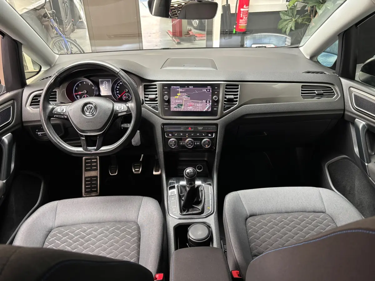 Golf Sportsvan 1.0 TSI Highline Edition Camera / Navigatie