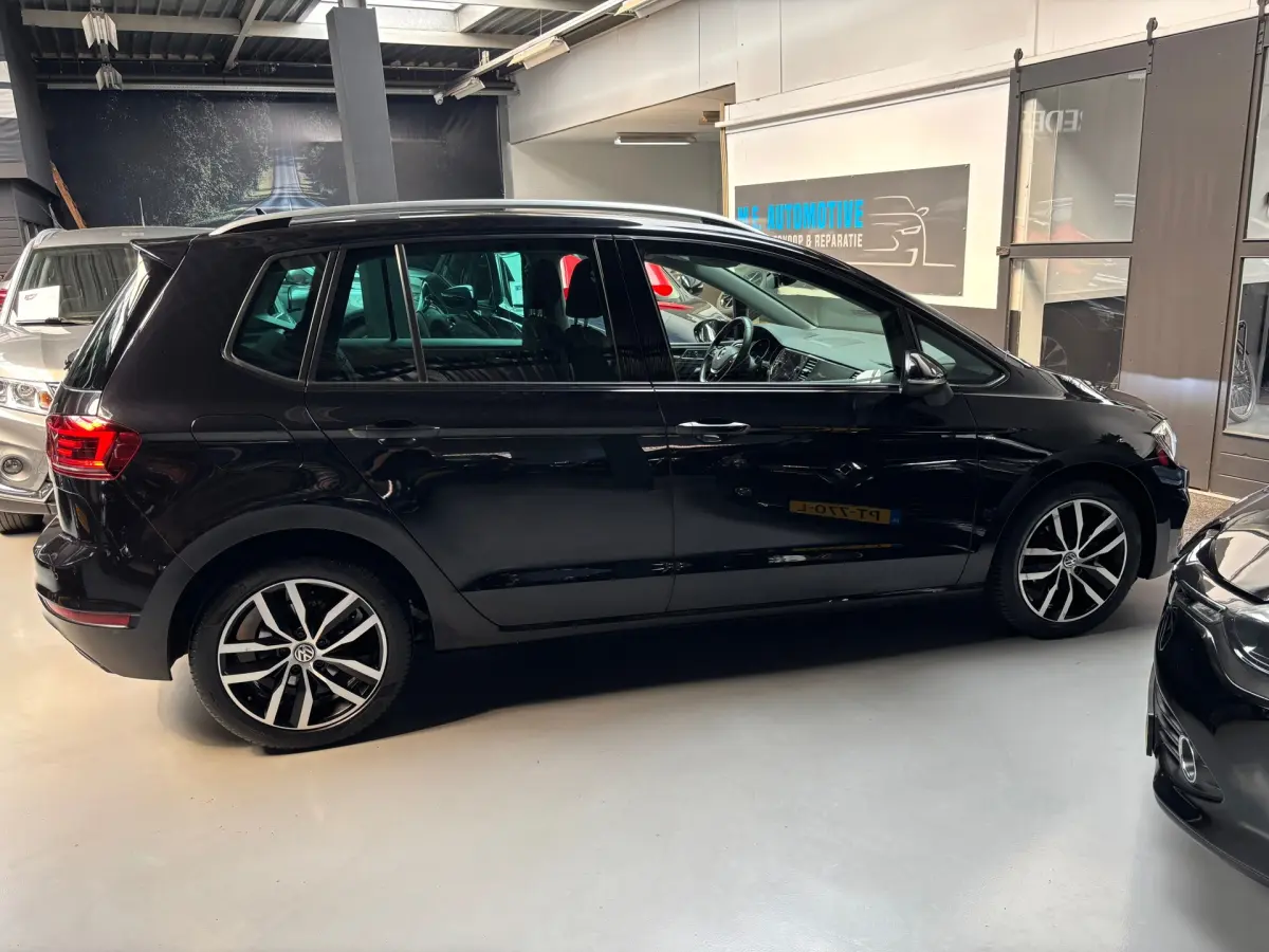 Golf Sportsvan 1.0 TSI Highline Edition Camera / Navigatie
