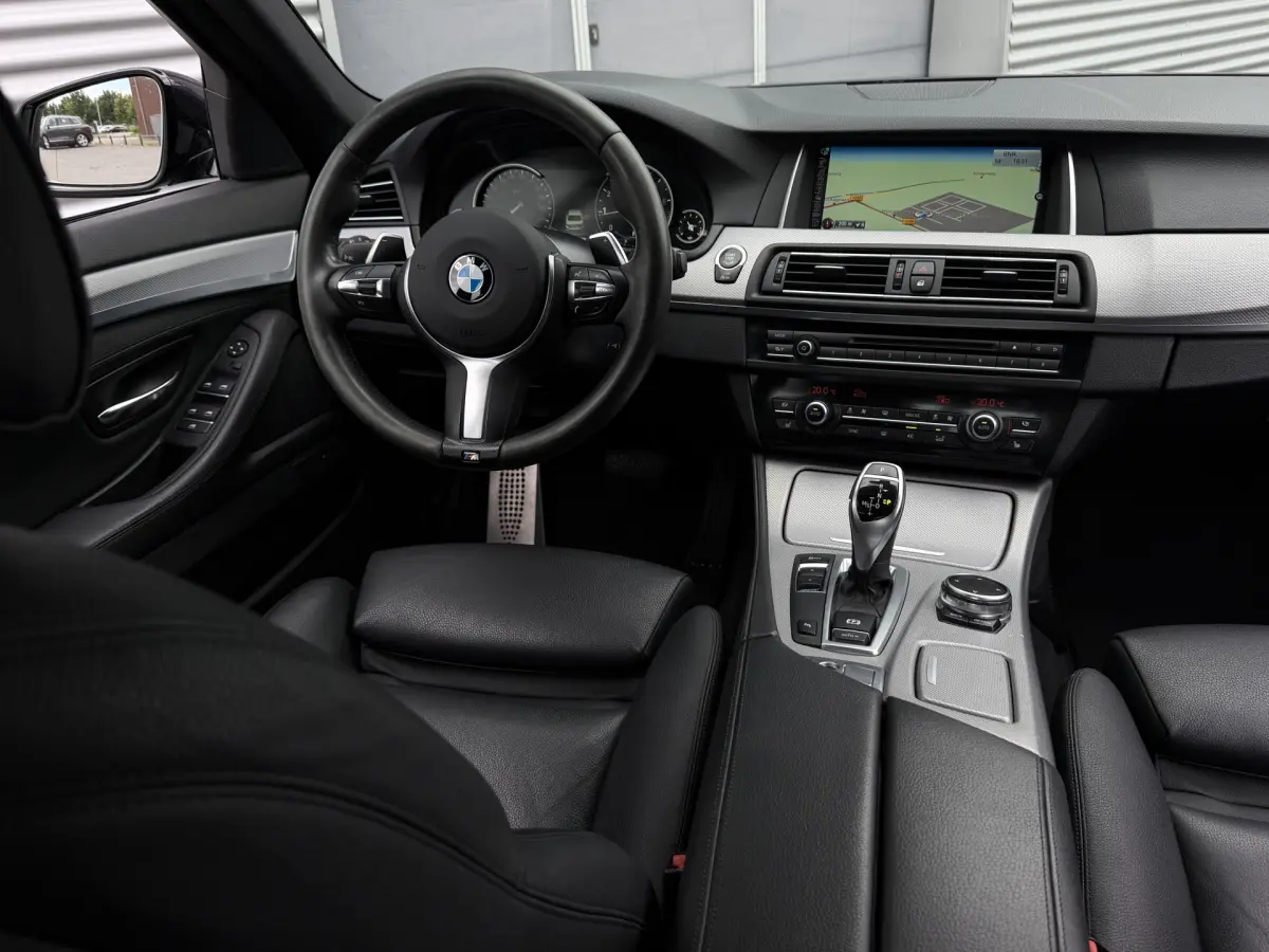5 Serie 528i High Executive I Aut. I M-Pakket I Navi I Leder