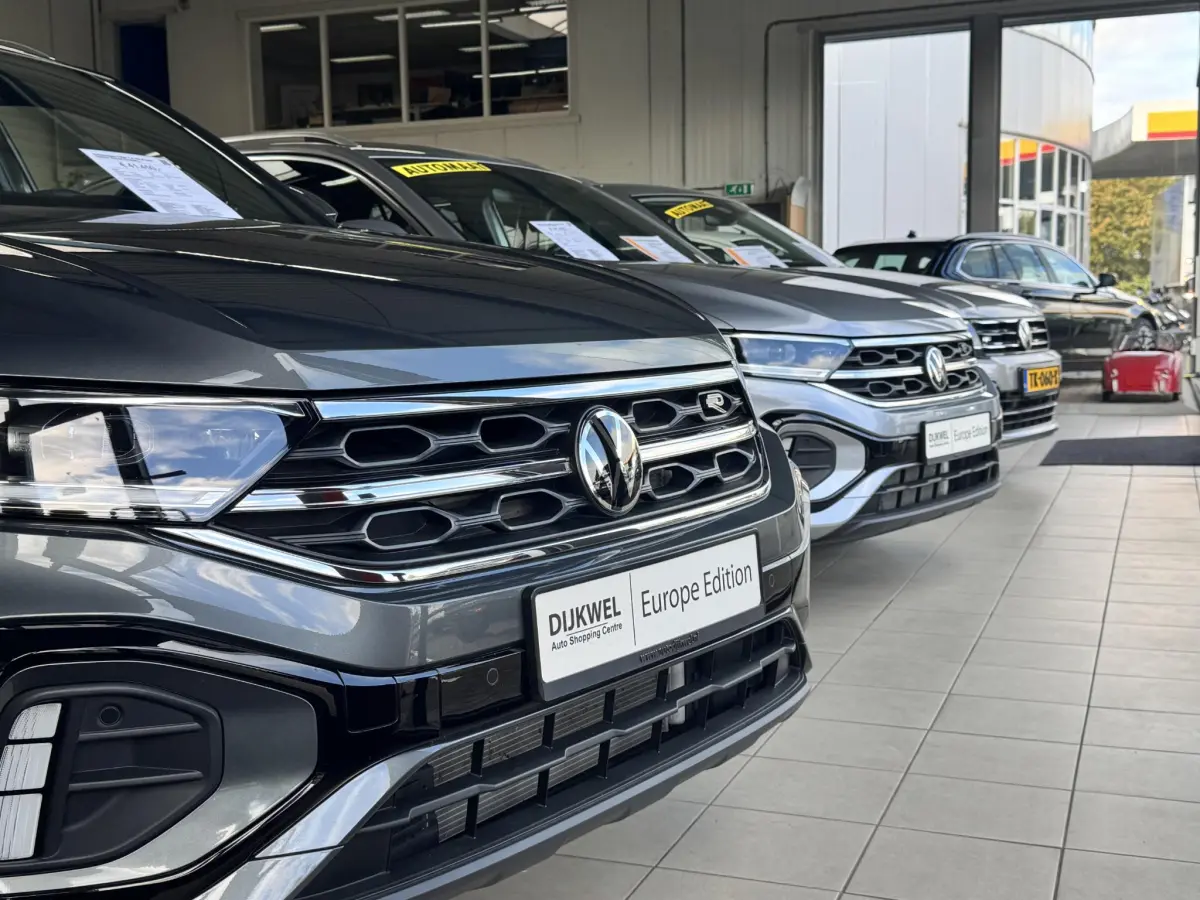 3 Serie Touring 330e Sportline | Panodak | Plug-In Hybrid