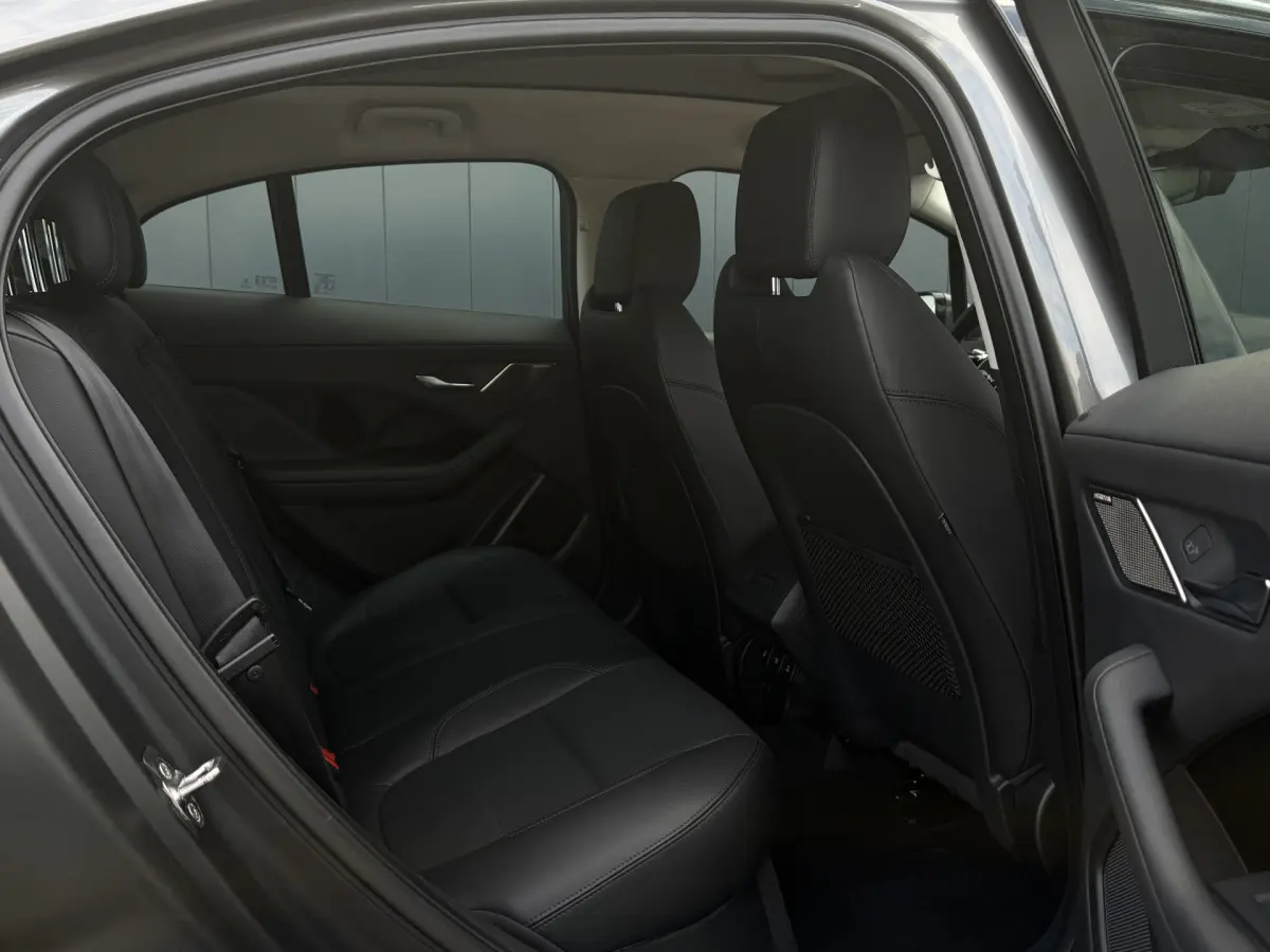 I-PACE EV400 Business Edition S 90 kWh I Pano.dak I Leder I Carplay