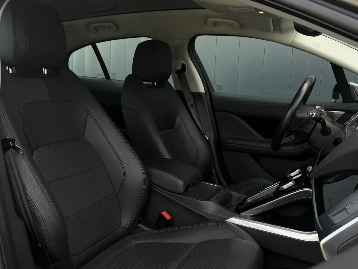 I-PACE EV400 Business Edition S 90 kWh I Pano.dak I Leder I Carplay