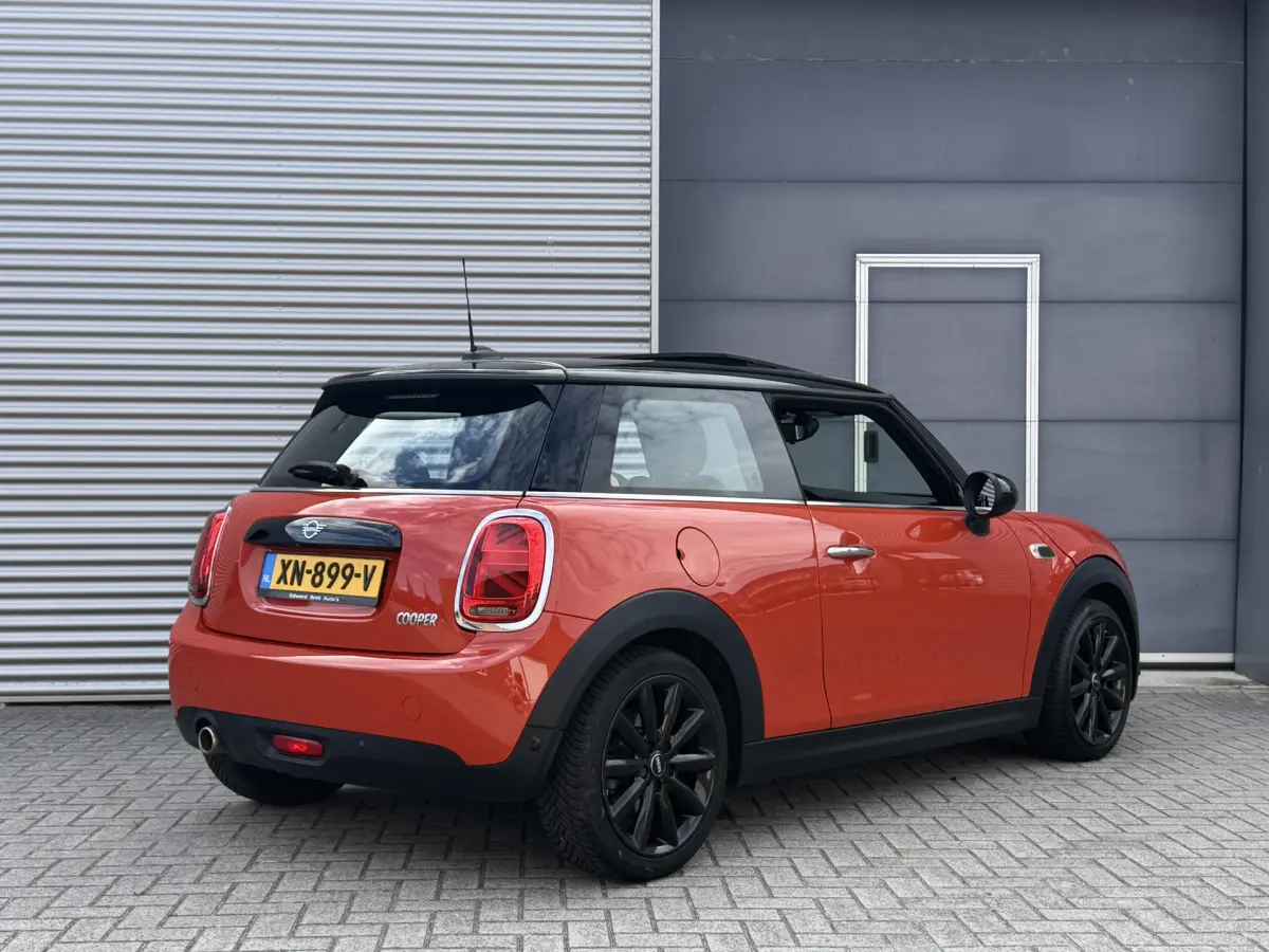 3-Deurs 1.5 Cooper Chili I Pano.dak I Carplay I Leder I Camera I Harman Kardon