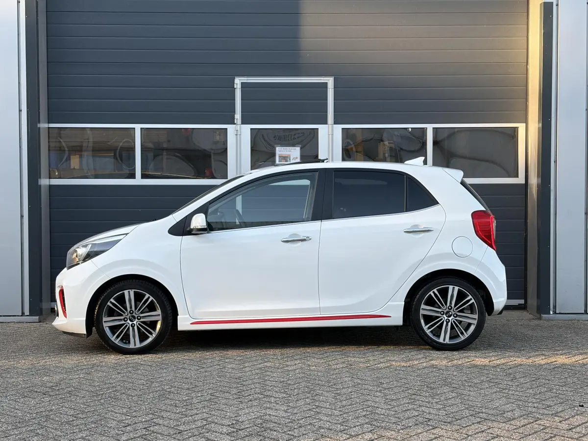 Picanto 1.2 CVVT GT Line | Pano | Camera | Sensoren | Climate | Lichtmetaal |