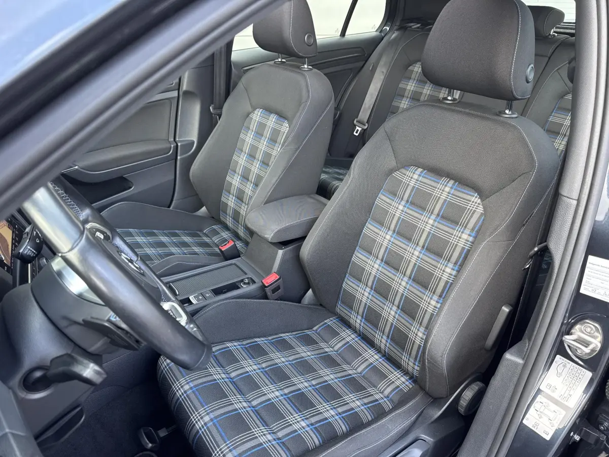 Golf 1.4 TSI PHEV GTE | Panodak