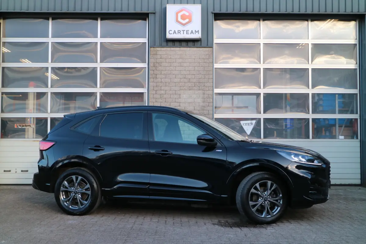 Kuga 2.5 PHEV ST-Line | Camera | Trekhaak | Goed onderhouden! |