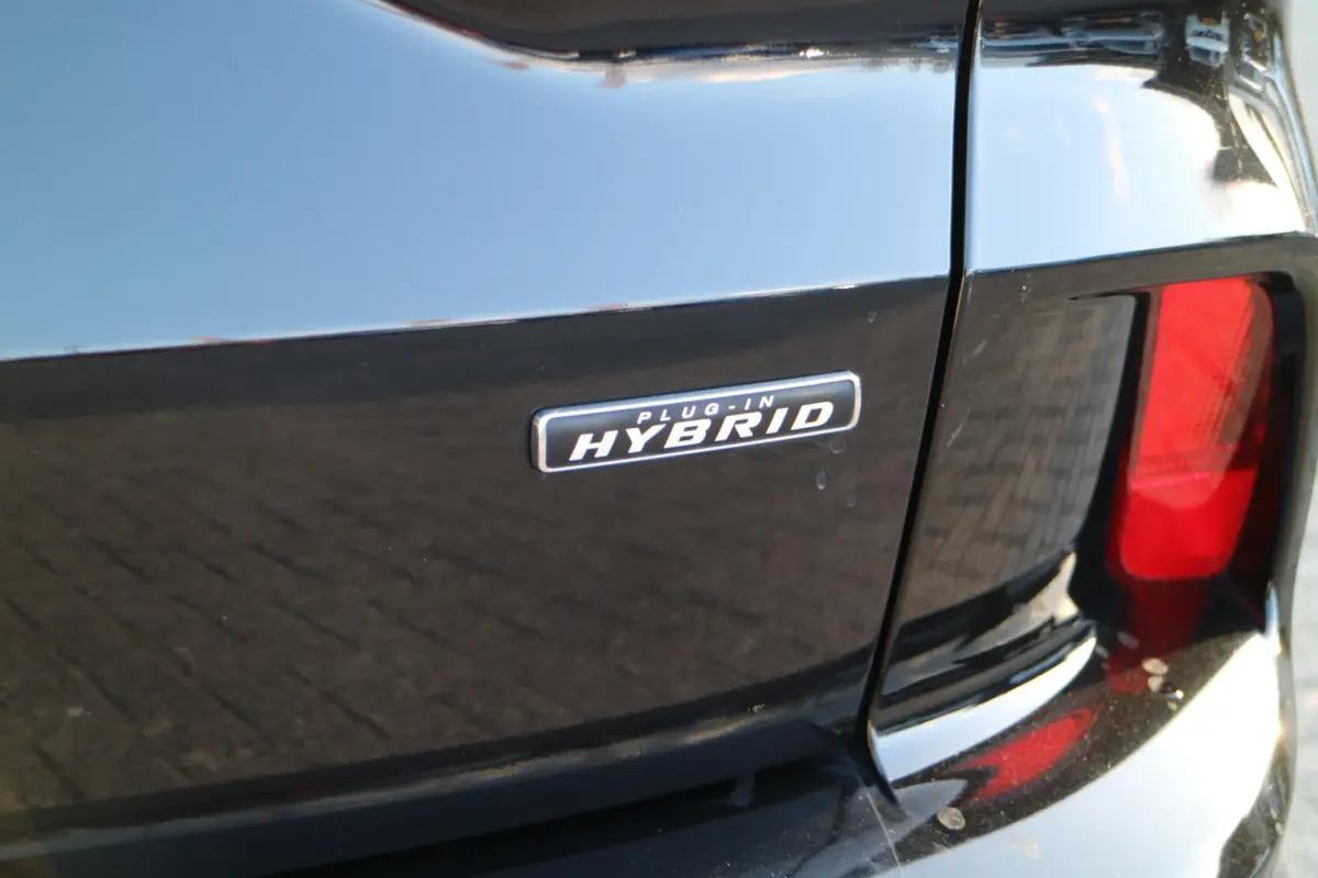 Kuga 2.5 PHEV ST-Line | Camera | Trekhaak | Goed onderhouden! |