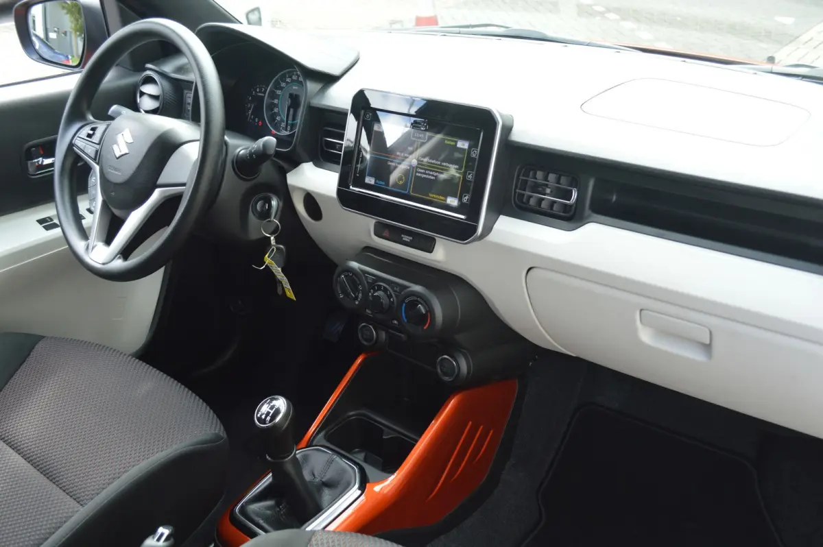 Ignis 1.2 Stijl Intro Hybrid / BOVAG RIJKLAARPRIJS
