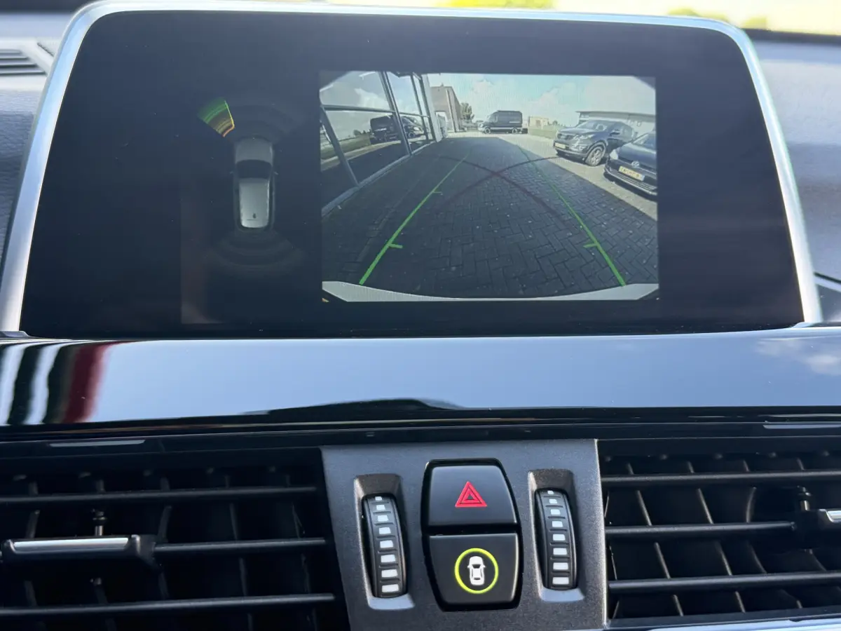 X1 sDrive18i I Aut. I Navi I 1/2 Leder
