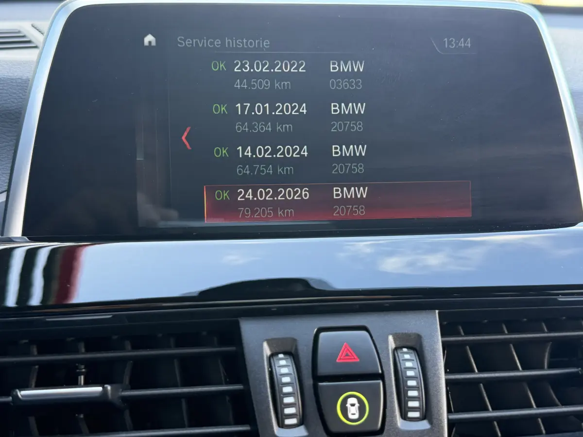 X1 sDrive18i I Aut. I Navi I 1/2 Leder