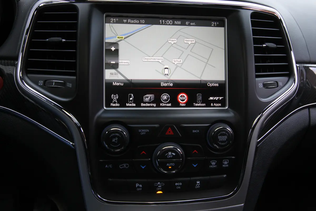 Grand Cherokee 6.4 V8 SRT8 I Aut. I 468 PK I Grijs Kenteken