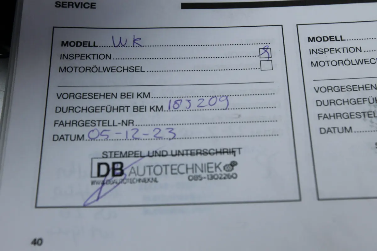 Grand Cherokee 6.4 V8 SRT8 I Aut. I 468 PK I Grijs Kenteken