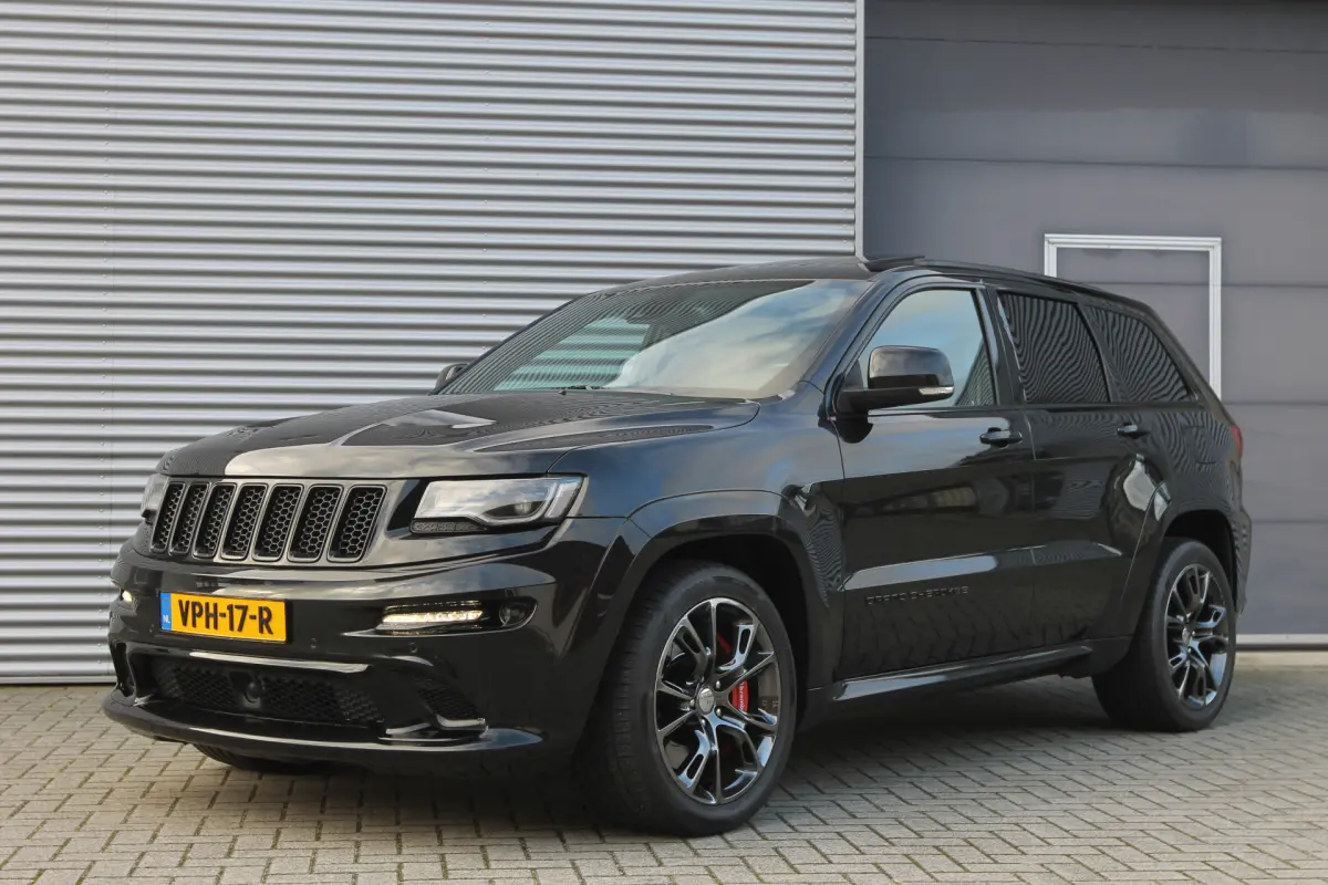 Grand Cherokee 6.4 V8 SRT8 I Aut. I 468 PK I Grijs Kenteken