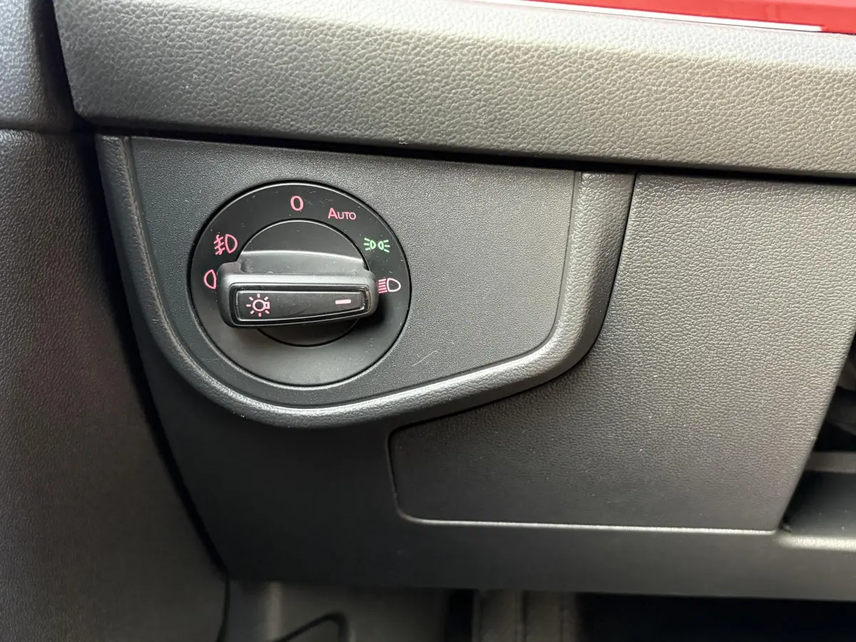 Polo 2.0 TSI GTI | CarPlay | Stoel verwarming | Camera | Pano | LED |