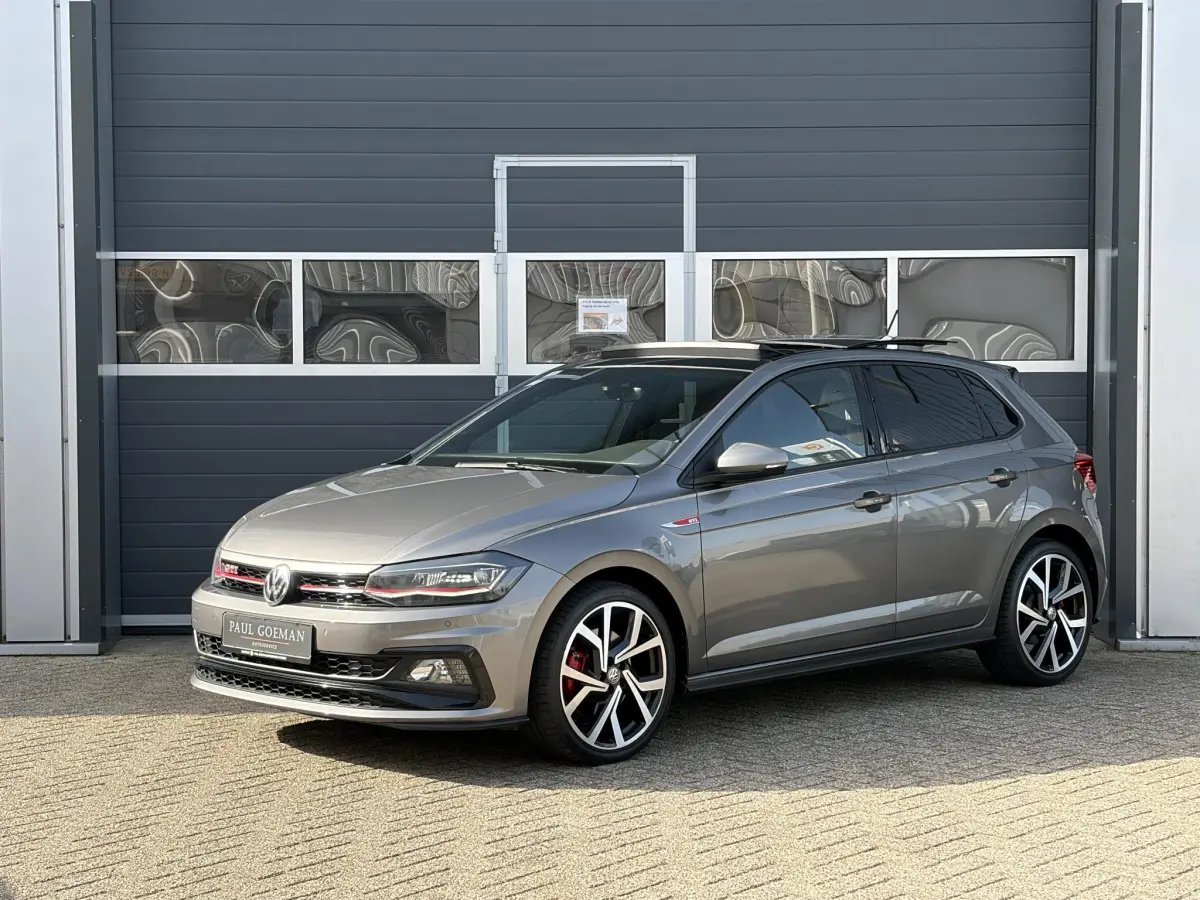 Polo 2.0 TSI GTI | CarPlay | Stoel verwarming | Camera | Pano | LED |