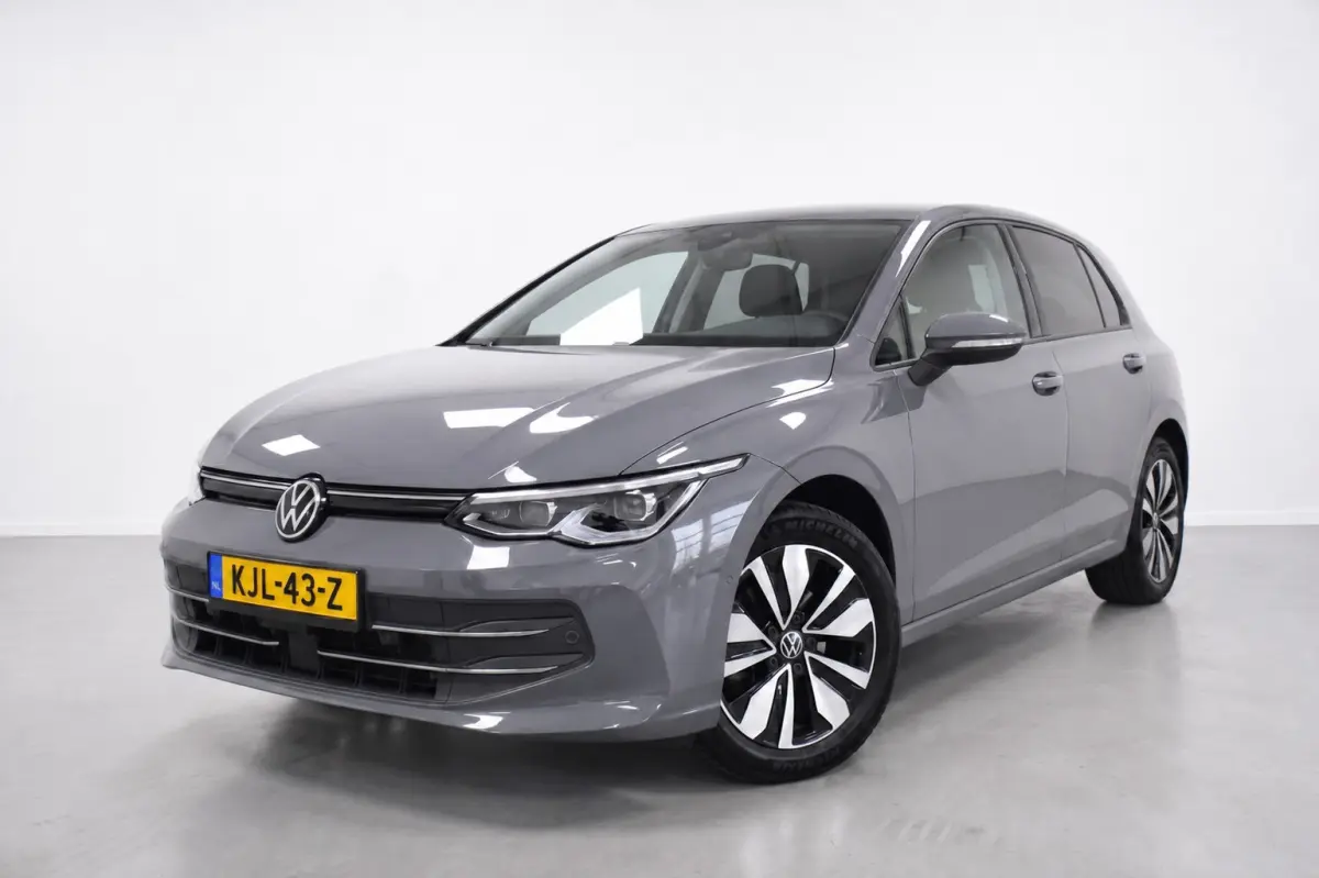 Golf 1.5 TSI GOAL Edition, FULL OPTIONS, ALL SEASON BANDEN, NIEUWSTAAT