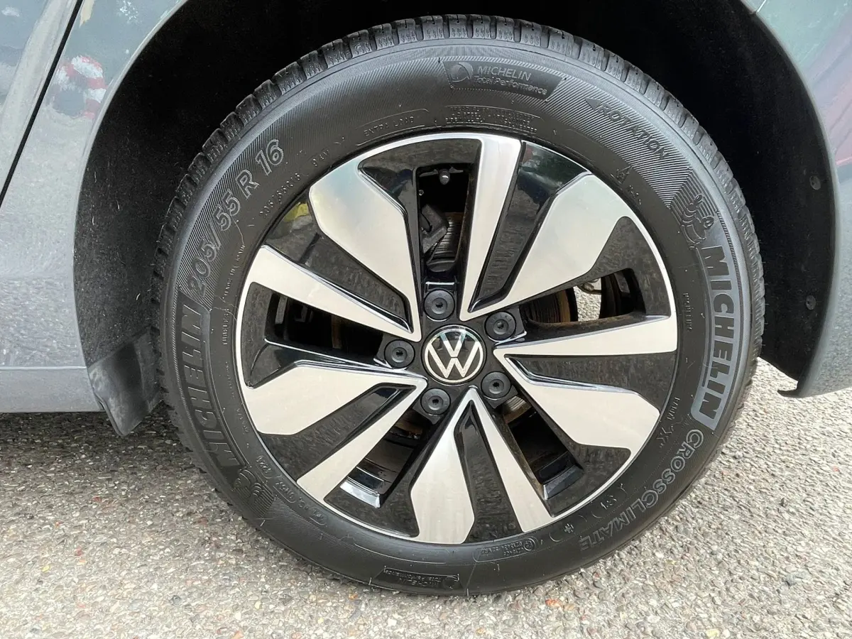 Golf 1.5 TSI GOAL Edition, FULL OPTIONS, ALL SEASON BANDEN, NIEUWSTAAT
