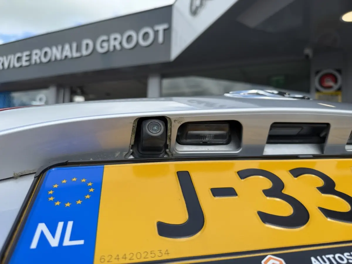 Yaris (Gereserveerd) 1.5 VVT-i Active | Airco | Automaat | Airco | Camera achter