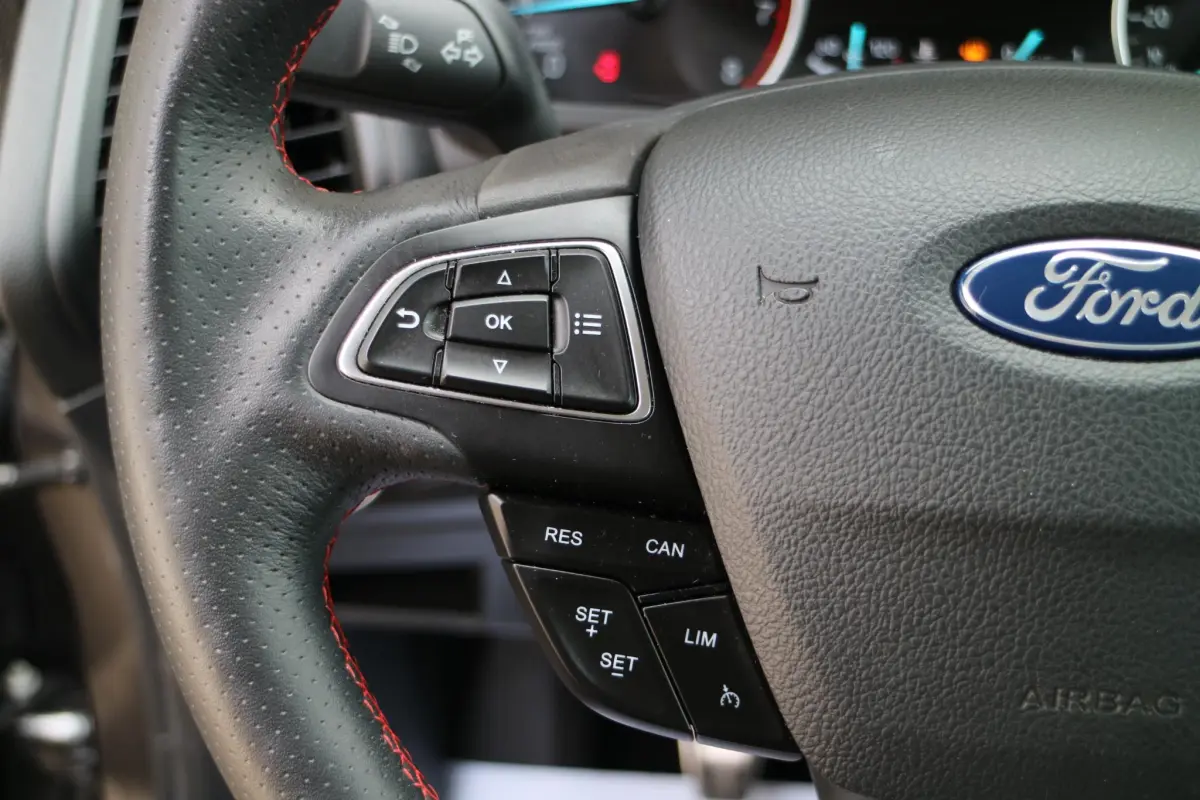 EcoSport 1.0 EcoBoost ST-Line | Trekhaak! | Camera | Bliss! |