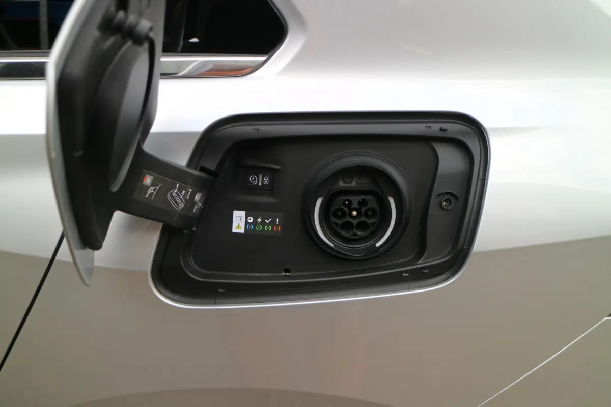 Astra 1.6 Turbo Plug In Hybrid Ultimate | AGR Stoelen! | Camera | Compleet! |