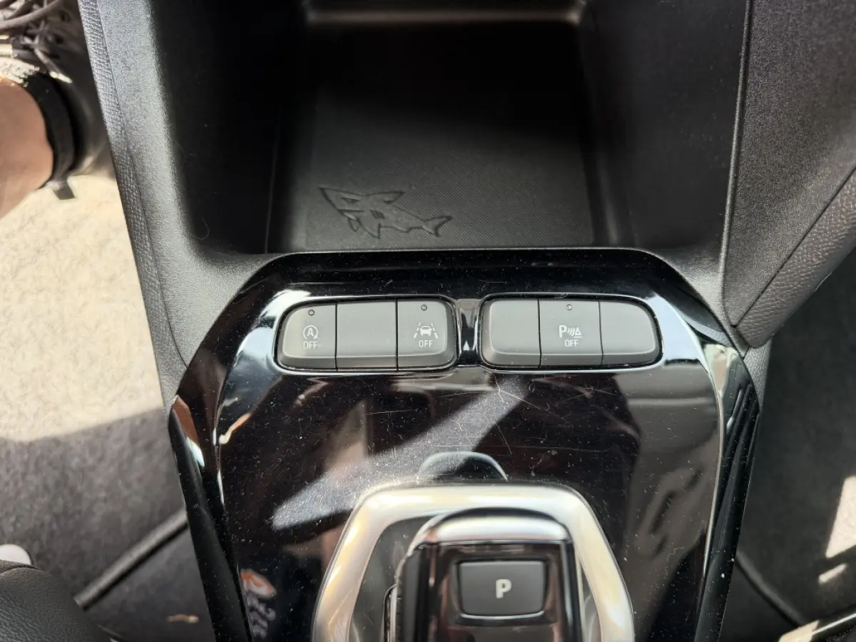 Corsa (Gereserveerd) 1.2 Elegance | Carplay | Airco | Cruise | Nieuwe Distributie | Automaat