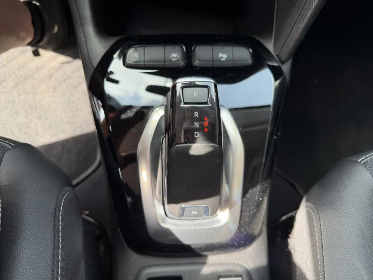 Corsa (Gereserveerd) 1.2 Elegance | Carplay | Airco | Cruise | Nieuwe Distributie | Automaat