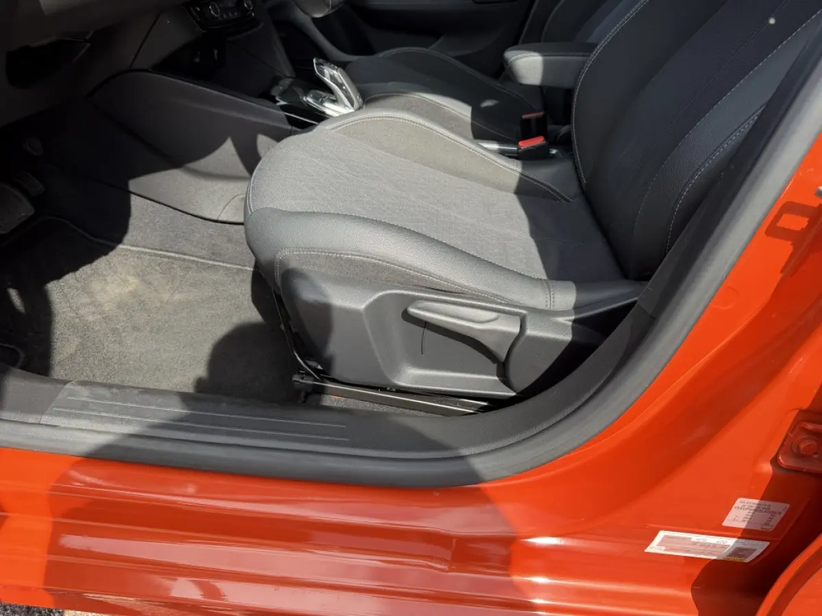 Corsa (Gereserveerd) 1.2 Elegance | Carplay | Airco | Cruise | Nieuwe Distributie | Automaat