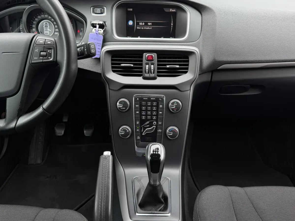 V40 2.0 T2 Kinetic I Cruise Contol I Airco I Dealer Oh.