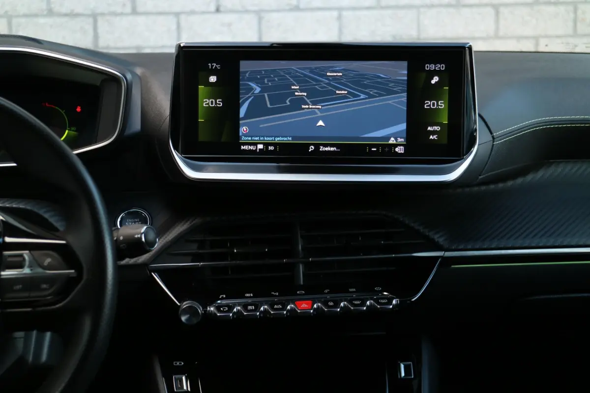 208 1.2 PureTech GT Pack | Camera | Carplay |