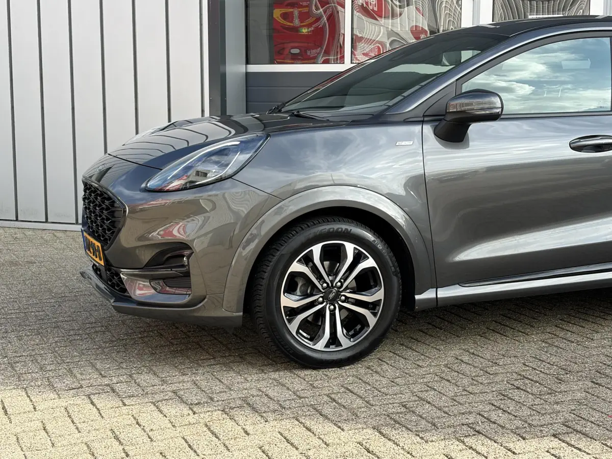 Puma 1.0 EcoBoost Hybrid ST-Line | Parkeer sensor | Stoel verwarming | Elektrische spiegels |
