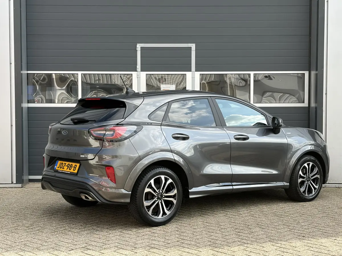 Puma 1.0 EcoBoost Hybrid ST-Line | Parkeer sensor | Stoel verwarming | Elektrische spiegels |