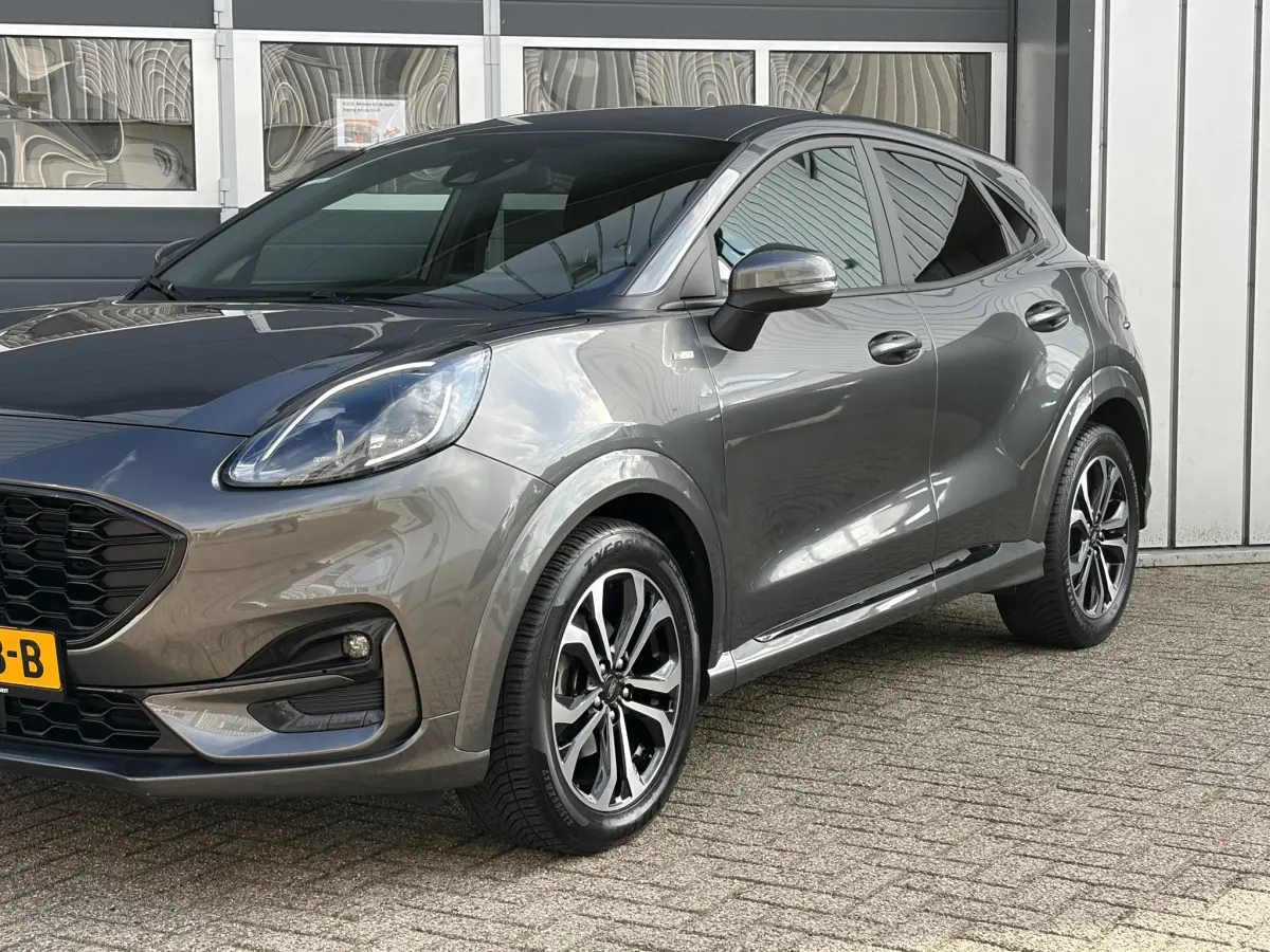 Puma 1.0 EcoBoost Hybrid ST-Line | Parkeer sensor | Stoel verwarming | Elektrische spiegels |