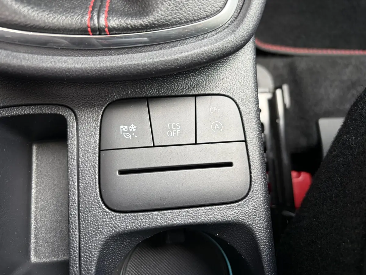 Puma 1.0 EcoBoost Hybrid ST-Line | Parkeer sensor | Stoel verwarming | Elektrische spiegels |