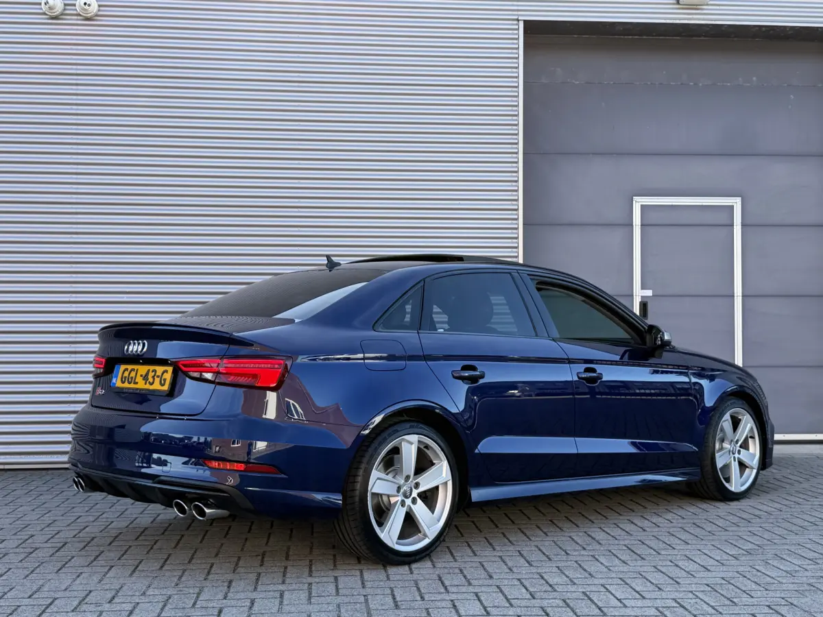 A3 Limousine 2.0 TFSI S3 quattro Pro Line Plus I Aut. I 300 PK I ACC I Pano.dak