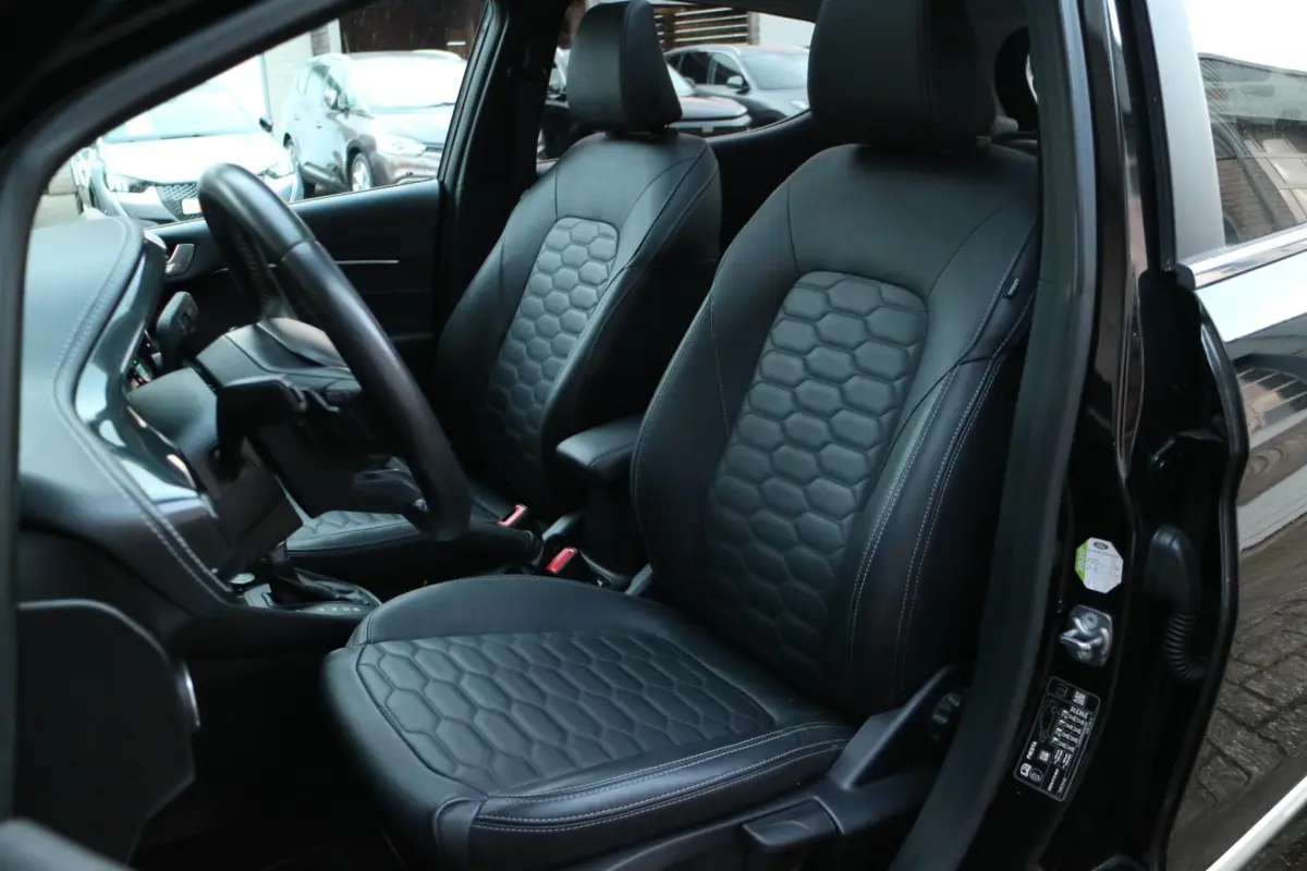 Fiesta 1.0 EcoBoost Vignale | Panorama | Automaat! | Full Optie! |