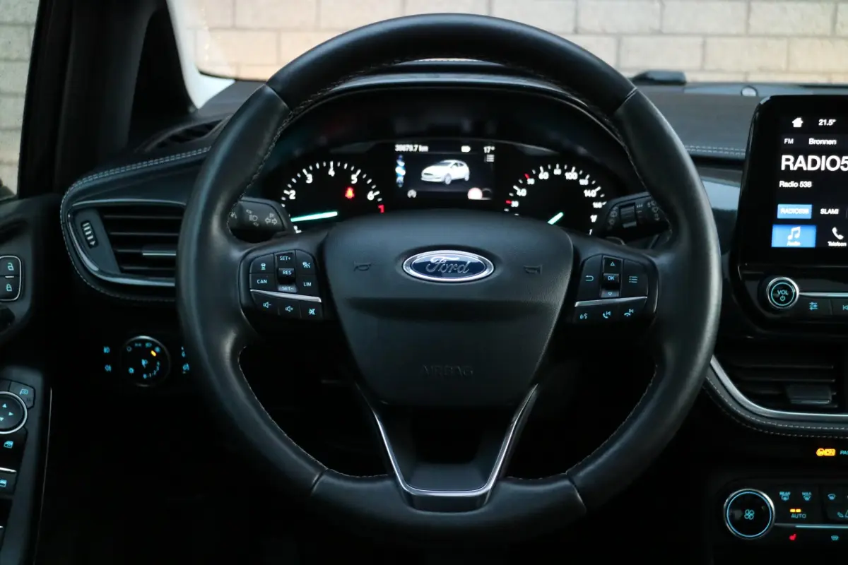 Fiesta 1.0 EcoBoost Vignale | Panorama | Automaat! | Full Optie! |