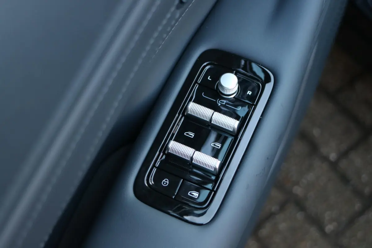 Starray EM-i 1.5 Pro | PHEV | NIEUW! |