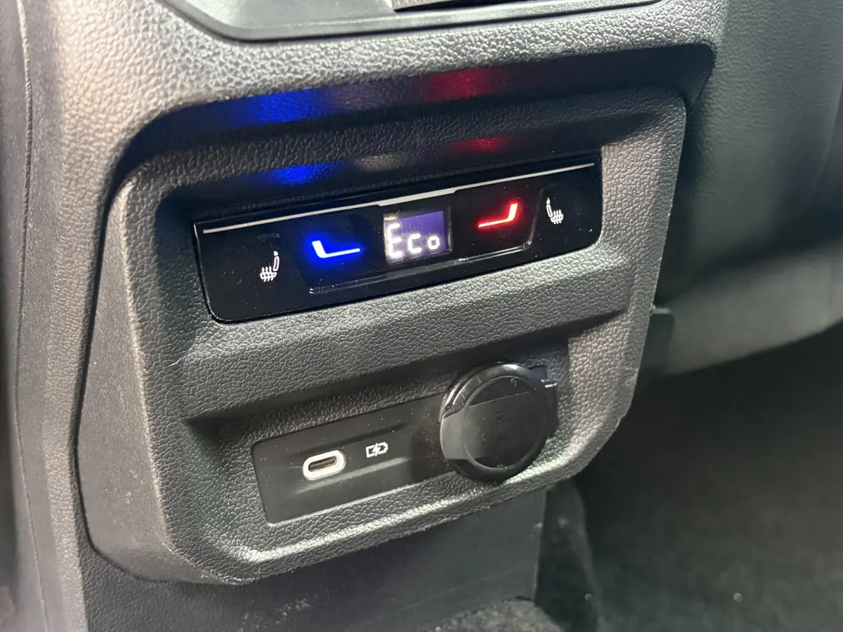 Tarraco 1.4 TSI e-Hybrid PHEV FR Business | LED | Keyless | Elektrische klep | Virtual | 20 Inch | Camera |