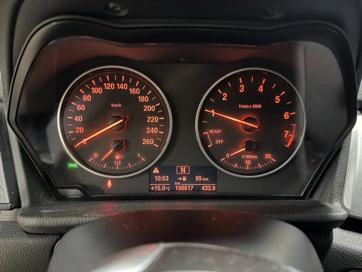 2 Serie Active Tourer 216i Centennial Executive // Ecc // Navi // Pdc