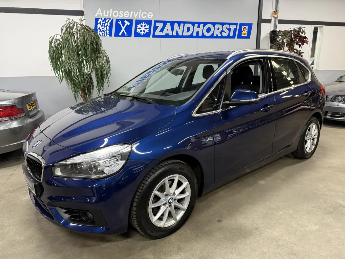 2 Serie Active Tourer 216i Centennial Executive // Ecc // Navi // Pdc