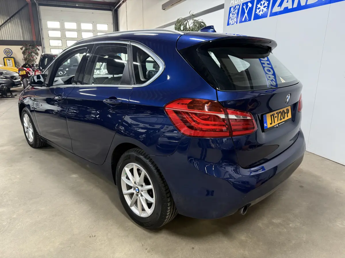 2 Serie Active Tourer 216i Centennial Executive // Ecc // Navi // Pdc