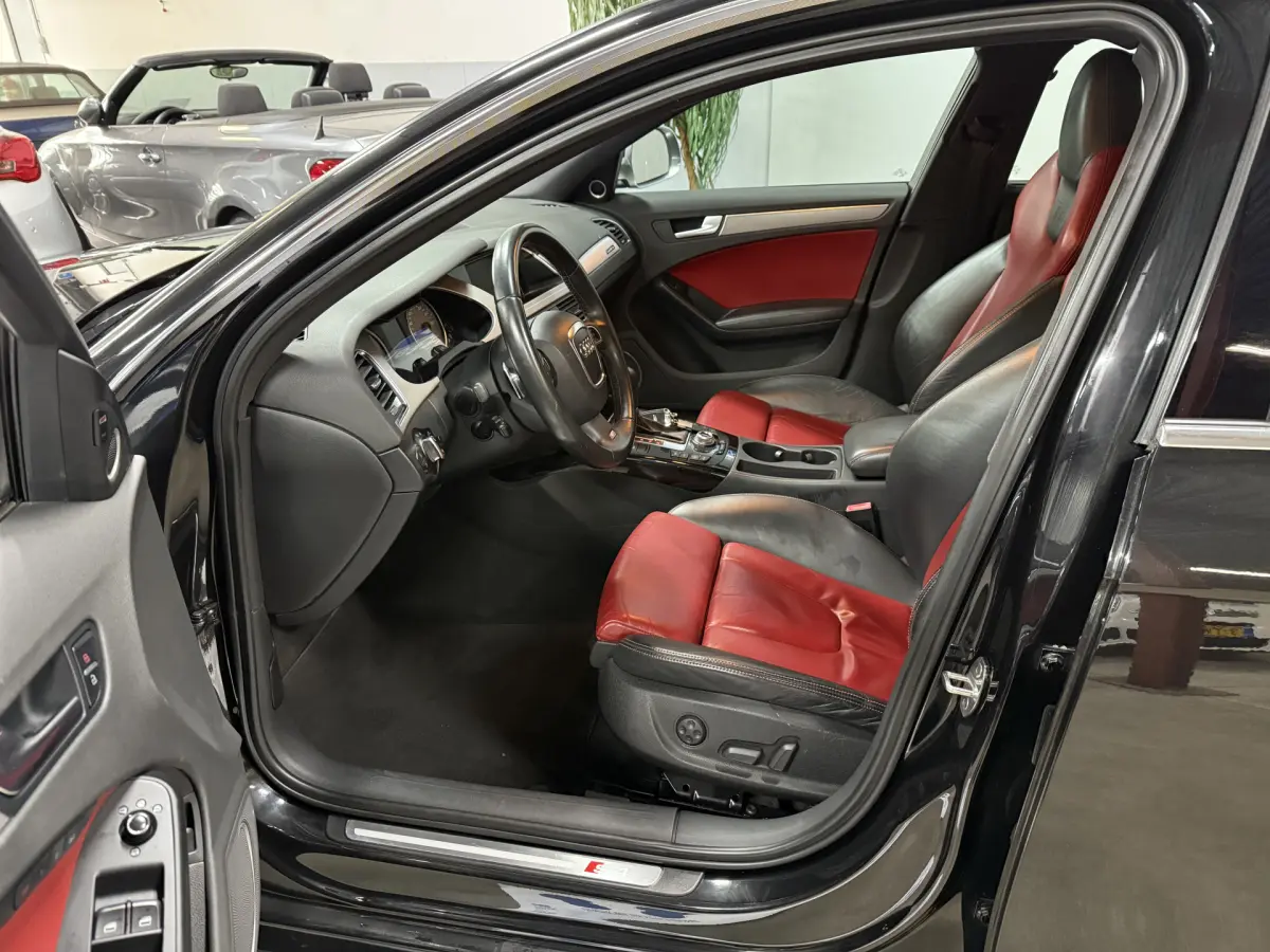 S4 Avant 3.0 TFSI S4 quattro Pro Line // Panodak // Leer // Trekhaak