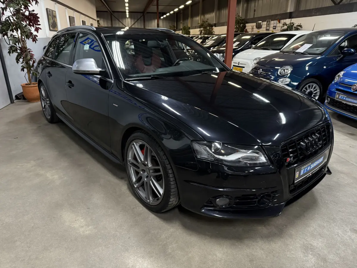 S4 Avant 3.0 TFSI S4 quattro Pro Line // Panodak // Leer // Trekhaak