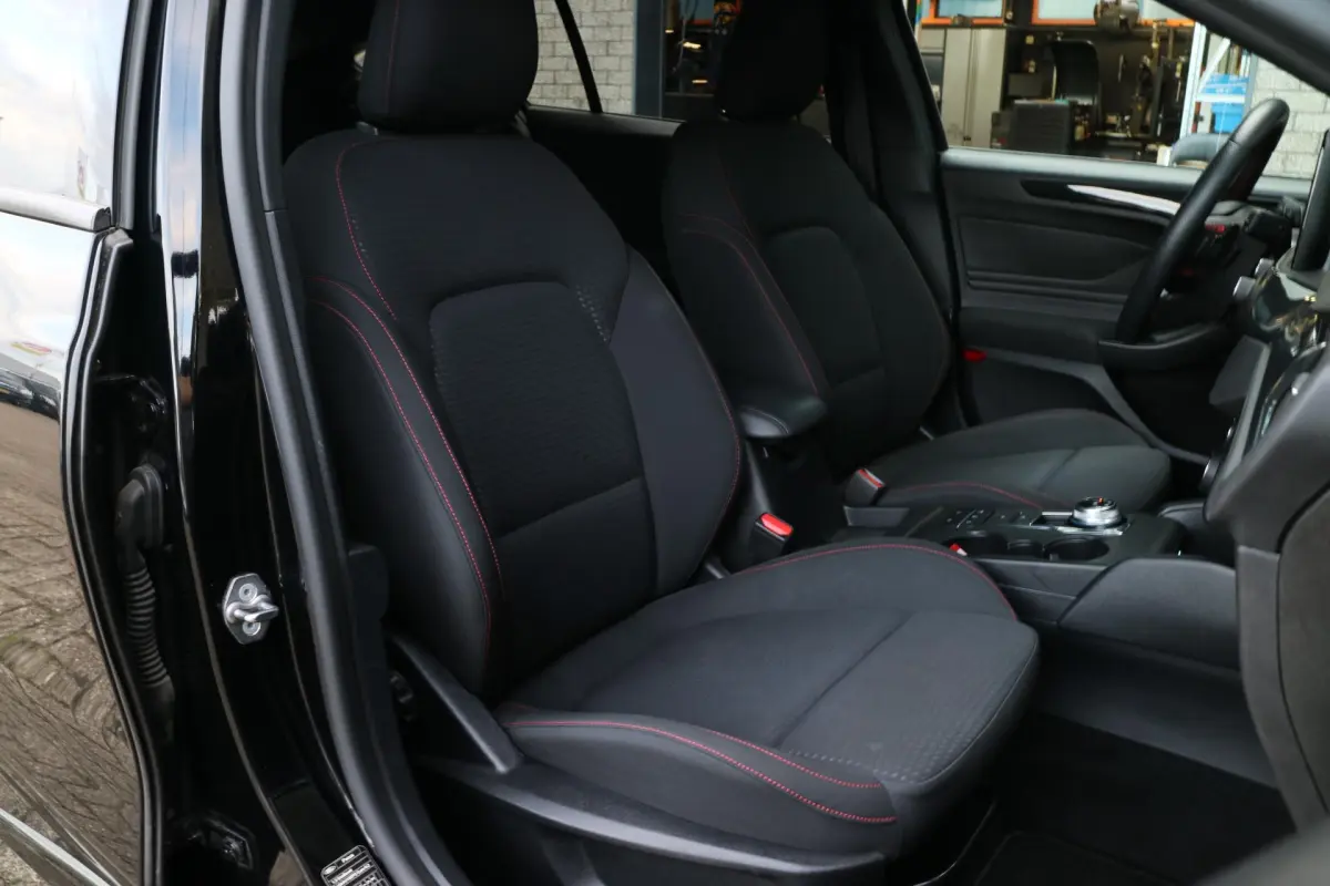 Focus Wagon 1.5 EcoBoost ST Line | Navi | Camera | Automaat! |