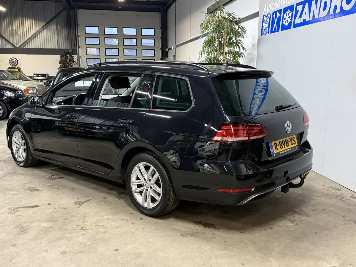 Golf 1.5 TSI Highline // Autom. // Camera // Trekhaak