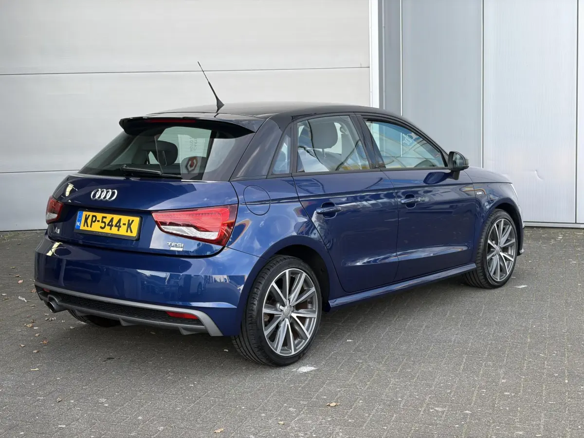A1 Sportback 1.0 TFSI S-Line/Automaat/Navi/Clima