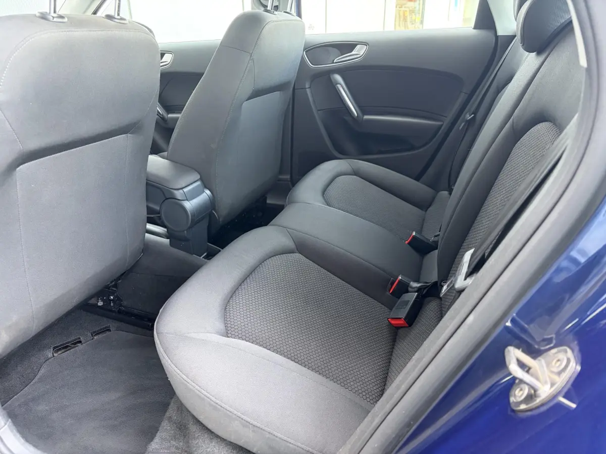A1 Sportback 1.0 TFSI S-Line/Automaat/Navi/Clima