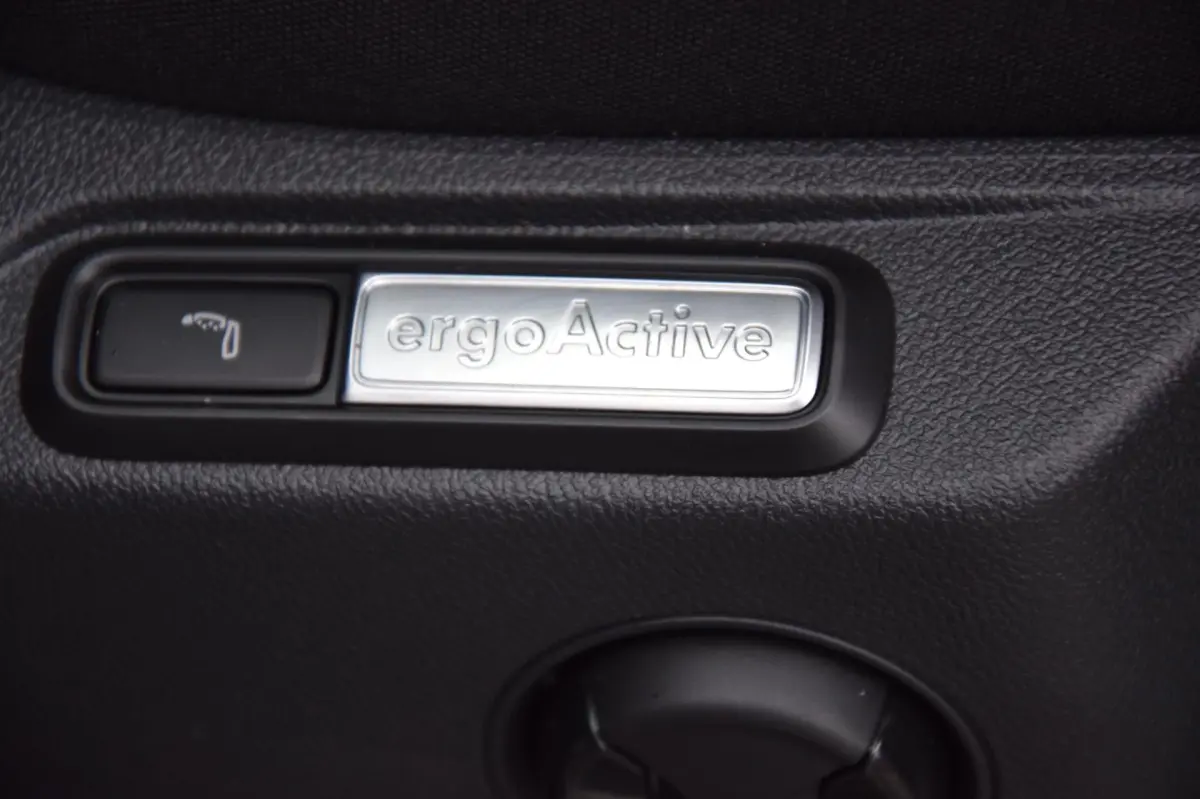 T-Roc 1.5 TSI R-Line Edition, 1e Eigenaar, Nieuwstaat !!! AUTOMAAT !!!